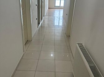 DUMLUPINAR MAHHALLESİ SAHİL CADDESİNDE SATILIK DAİRE